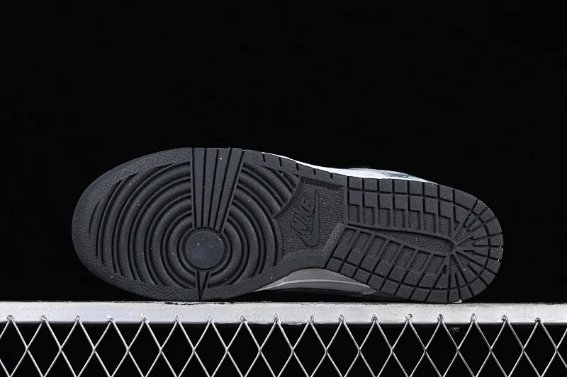 All categories Nk SB Dunk series Nk SB Dunk Low Low-top sneakers Nk Dunk Low Brush graffiti Black and white gray cross SB strap low-top casual sneakers FD0661-100